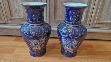 Vase (2) - Porcelaine - Splendide ensemble Capodimonte