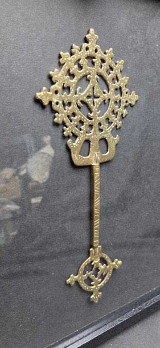 Coptes Éthiopie croix incisée musée bois ferme 42x32 cm -