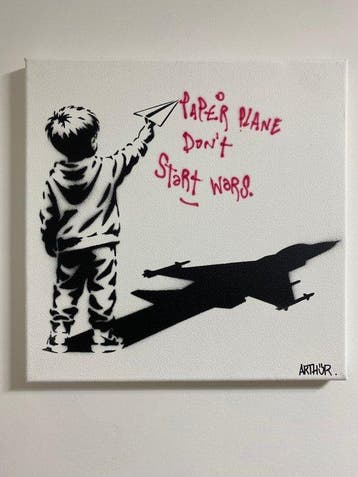 ARTHÜR - PAPER PLANE DON’T START WARS