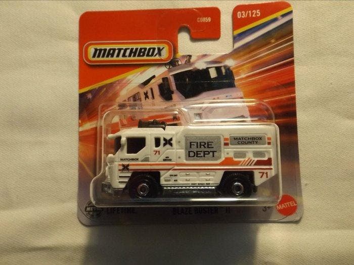 Matchbox 1:64 - Modelauto (37) - Volvo, Eend, Mitsubishi,, Hobby & Loisirs créatifs, Voitures miniatures | 1:5 à 1:12