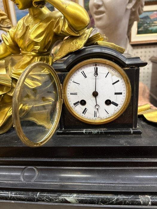 Figurale pendule Louis Philippe - Verguld brons - 1850-1900, Antiek en Kunst, Antiek | Klokken
