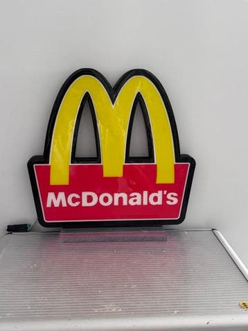 McDonalds - McDonald’s – decoratief model van hars -