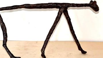Abdoulaye Derme - sculptuur, Félin en marche, hommage à