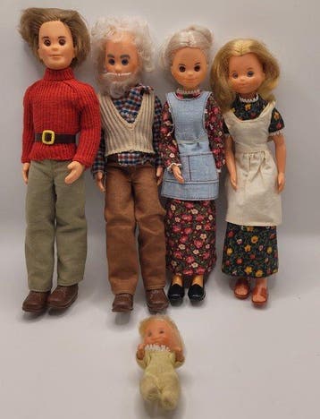Mattel - Action figure Famiglia Sunshine - 5 componenti -