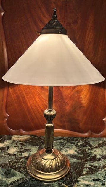 Bureaulamp - Opaline glas - Stijlvolle bureau lamp