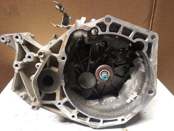 Versnellingsbak Suzuki Swift O68698