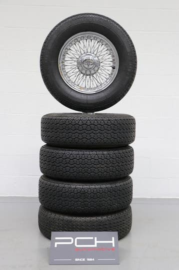 Kit Eté pour Jaguar Type E + Centres de roue, Ophalen, 15 pouces, Pneus et Jantes, 215 mm