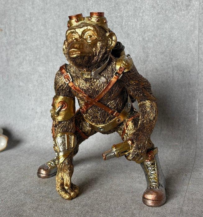 Beeld, “Steampunk” chimpansee (Zonder Minimumprijs) - 20.5, Antiek en Kunst, Curiosa en Brocante