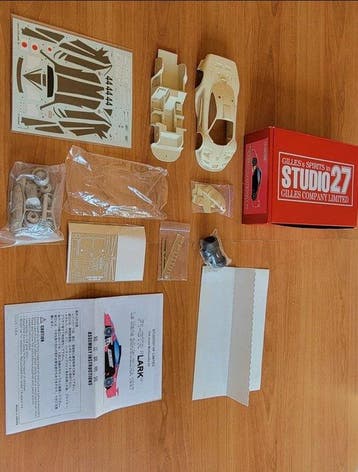 Studio27 1:24 - Modèle réduit - F1-GTR LARK LeMans