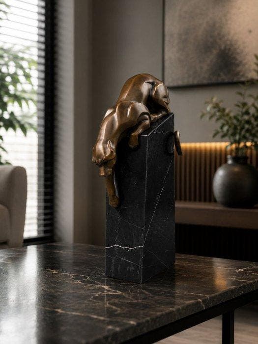 De Coux - Beeld, Exclusief bronzen panterbeeld op zwart, Antiek en Kunst, Kunst | Designobjecten