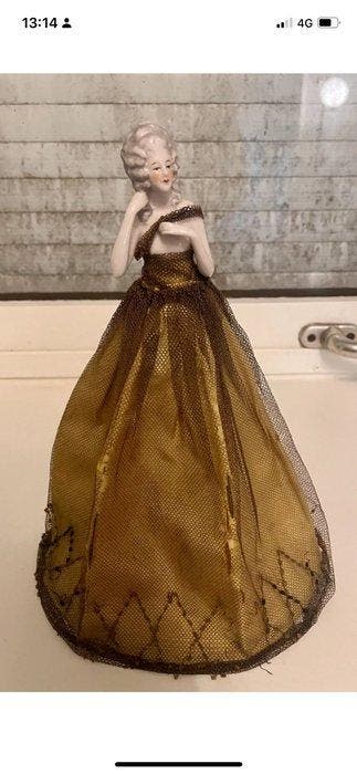 Figurine - Antique Art Deco Porcelain Half Doll Boudoir
