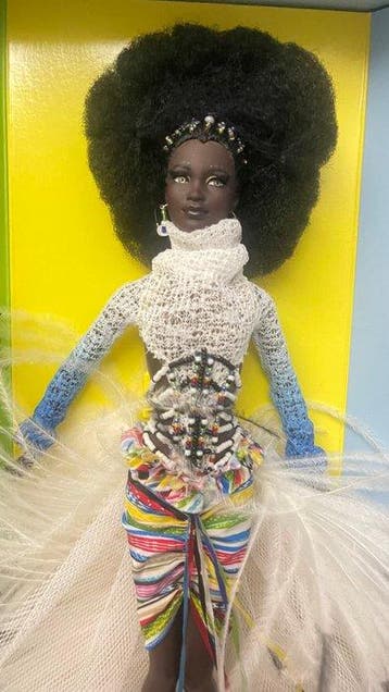 Barbie - Poupée Barbie Mbili - 2000-2010