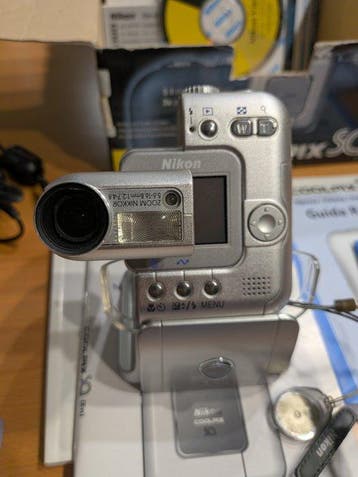 Nikon COOLPIX SQ Appareil photo numérique