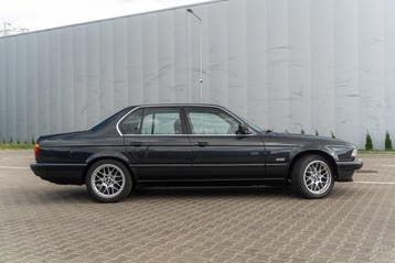 BMW - 750i - 1991