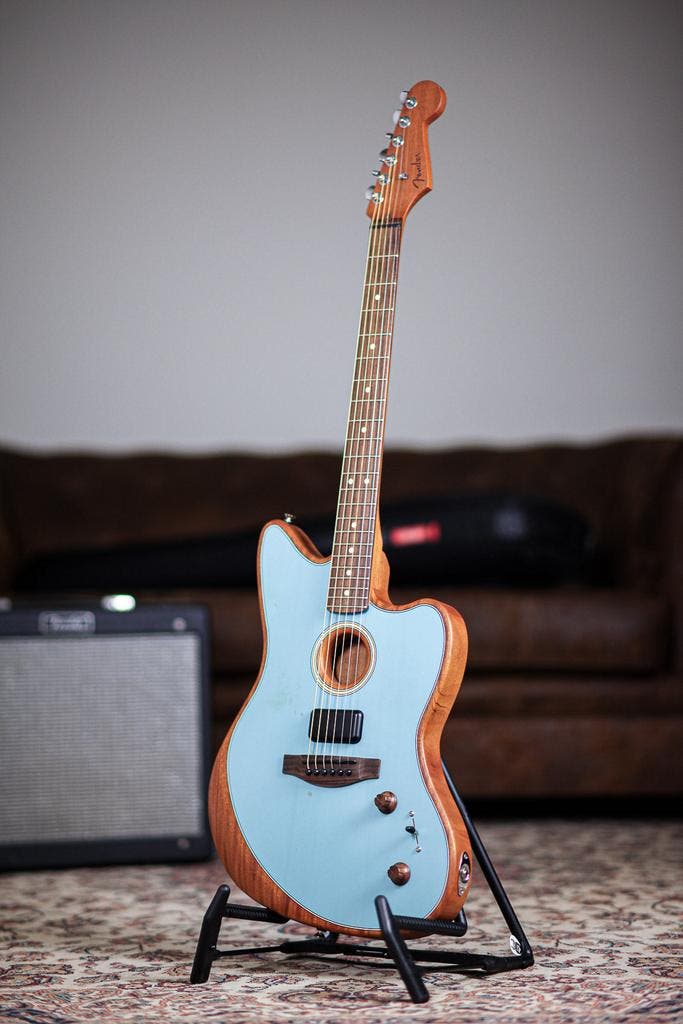 Fender Acoustasonic Player Jazzmaster | Ice Blue, Musique & Instruments, Instruments à corde | Guitares | Acoustiques, Envoi