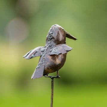 Figure - ijsvogel op een metalen staaf - Métal