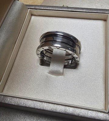Zonder minimumprijs - Bvlgari - Ring - B.zero 1 - 18 karaat