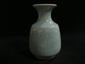 Exquisite Masterpiece Japanese Nabeshima Celadon Vase -
