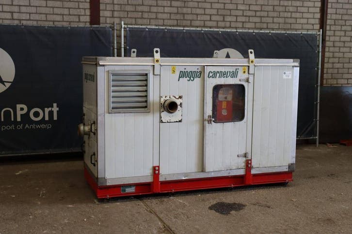 Veiling: Bronbemalingspomp Pioggia Carnevali Diesel, Articles professionnels, Machines & Construction | Pompes & Compresseurs