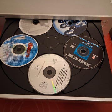 Yamaha - CD-C600 PlayXchange / 5-Disc Carousel Cd-speler, TV, Hi-fi & Vidéo