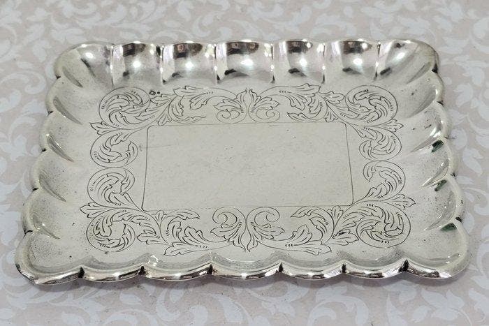 Plateau - Traverse rectangulaire avec plaque centrale et, Antiek en Kunst, Antiek | Zilver en Goud