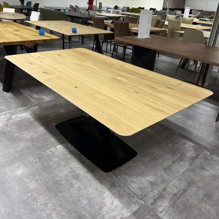 Bert Plantagie Eettafel Table Talk Oxxi - Ongebruikt, Huis en Inrichting, Tafels | Eettafels, Zo goed als nieuw, 150 tot 200 cm