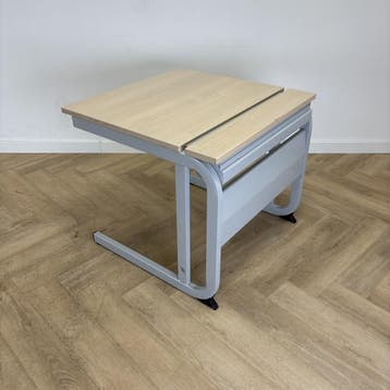 schooltafel / computertafel met kabelgoot (hxbxd) 72x80x81, Huis en Inrichting, Tafelonderdelen, Gebruikt