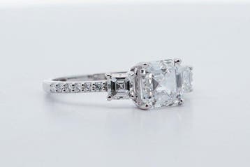 Zonder minimumprijs - Ring - 14 karaat Witgoud - 2.11ct. tw., Nieuw