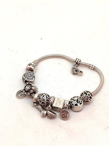 Pandora - Pandora-rigide armband met hanger nr. 11 in