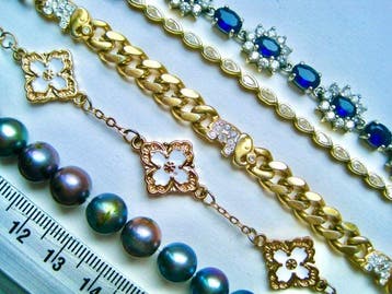 Themacollectie - Armbanden, Tahiti parels, Saffieren,