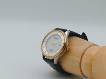 Seiko - Solar Titanium - Zonder minimumprijs - V157-0BX0 -
