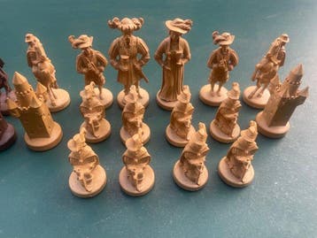 Schaakspel - Complete renaissance figuurschaakset van resin