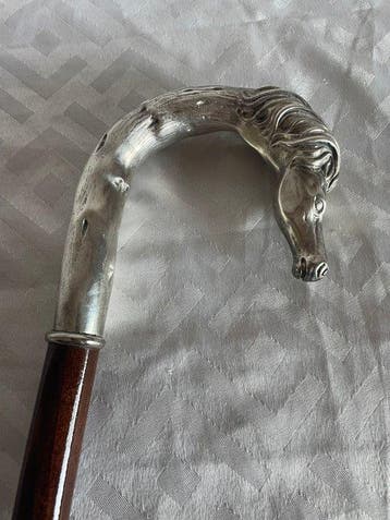 Canne de marche - Placage argenté - Tête de cheval