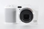 Ricoh GR Digital IVwhite Digitale camera, Nieuw