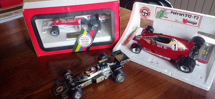 Polistil, Corgi, Bburago 1:16 - Voiture miniature (3) -, Hobby en Vrije tijd, Modelauto's | 1:5 tot 1:12