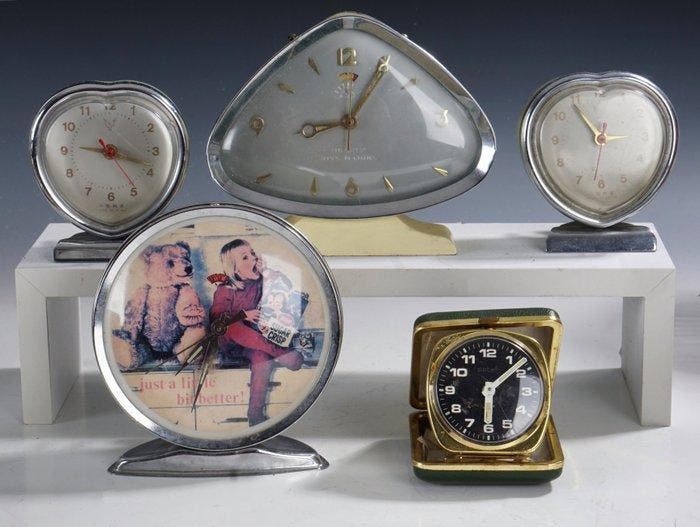 Wekker (5) - Hongkong & Peter - Mid-century modern Metaal,, Antiek en Kunst, Curiosa en Brocante
