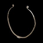 Viking periode Zilver Torque halsring of armband met