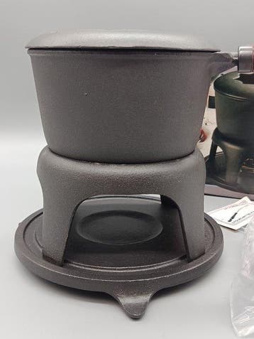 Gusseisernes Fondue Set von Cook & Dinner – Rustikaler