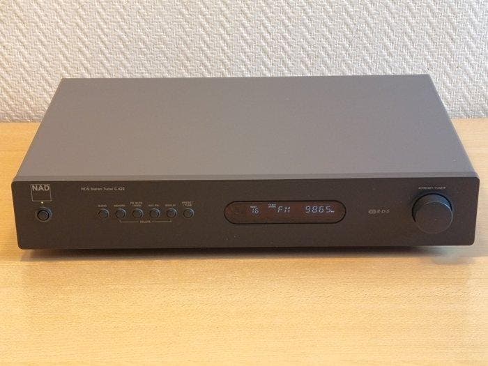 NAD - C 422 Tuner, TV, Hi-fi & Vidéo, Radios