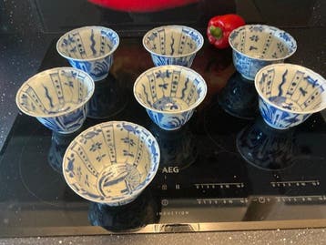 Kom (7) - Chinese Ko-sometsuke (, old blue-and-white)