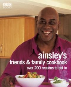 AINSLEYS FRIENDS AND FAMILY COOKBOOK 9780563487562, Verzenden, Gelezen, Ainsley Harriott