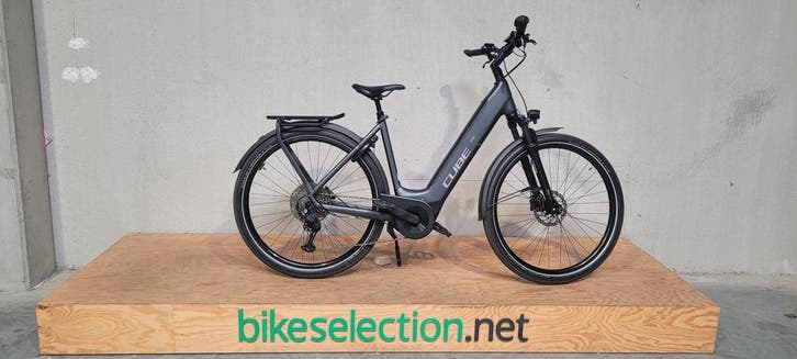 E-Bike | Cube Touring Hybrid Pro | -35%, Vélos & Vélomoteurs, Vélos électriques, Enlèvement
