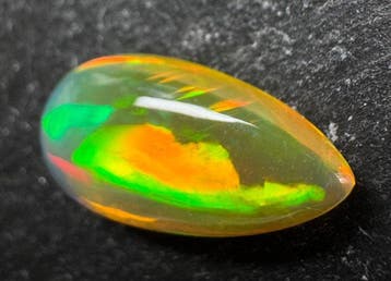 Opaal Cabochon- 1.2 g