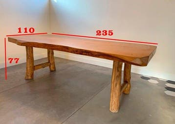 Eettafel - Cedar - Massieve cederhouten tafel