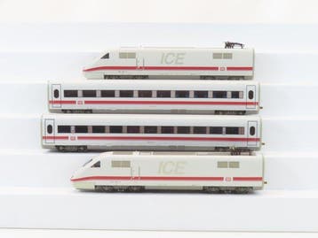 Märklin H0 - 3770 - Treinstel (1) - 4-Delige set BR 401, Nieuw