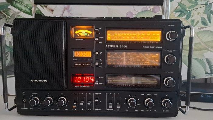 Grundig - Satellit 3400 Professional Wereldradio, Audio, Tv en Foto, Radio's