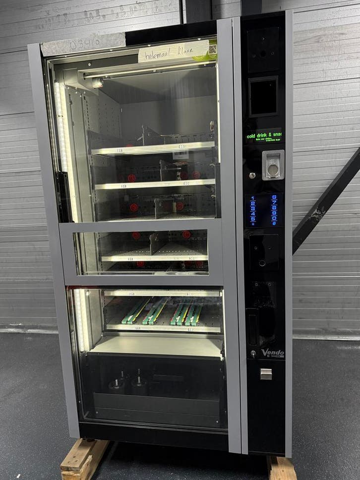 Opruiming snoepautomaat / snackautomaat / verkoopautomaat, Verzamelen, Automaten | Overige, Zo goed als nieuw, Ophalen of Verzenden