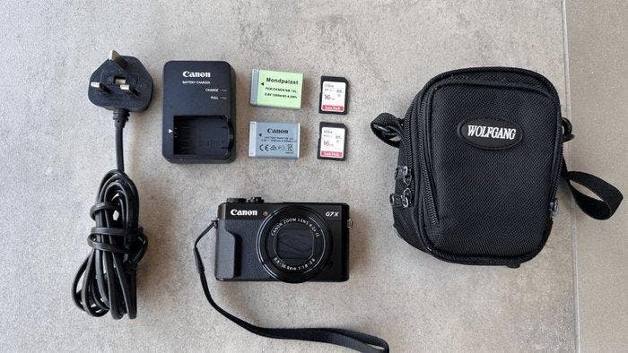 Canon PowerShot G7X Mark II – Immaculate – 2 Batts 2×cards, TV, Hi-fi & Vidéo, Appareils photo numériques