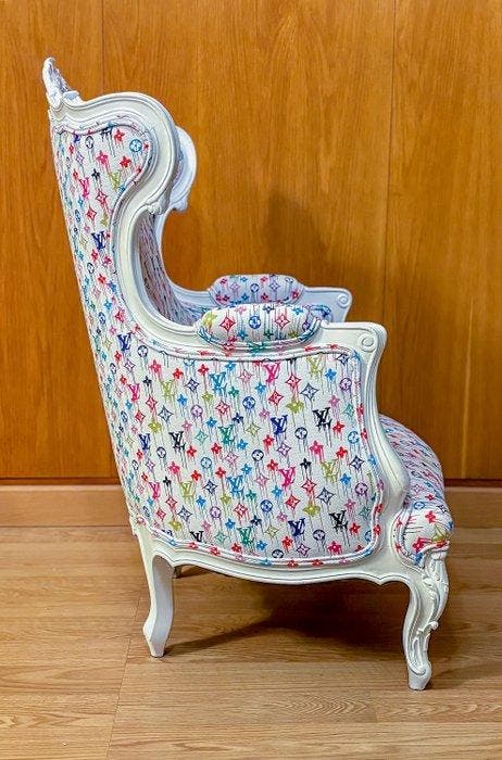2lifeLuxury - Fauteuil - LUIS XV - Hout, Synthetisch leder, Antiek en Kunst, Curiosa en Brocante