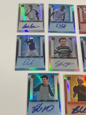 super glow Corbin Bernsen Gesigneerde kaart, Serialized, Nieuw